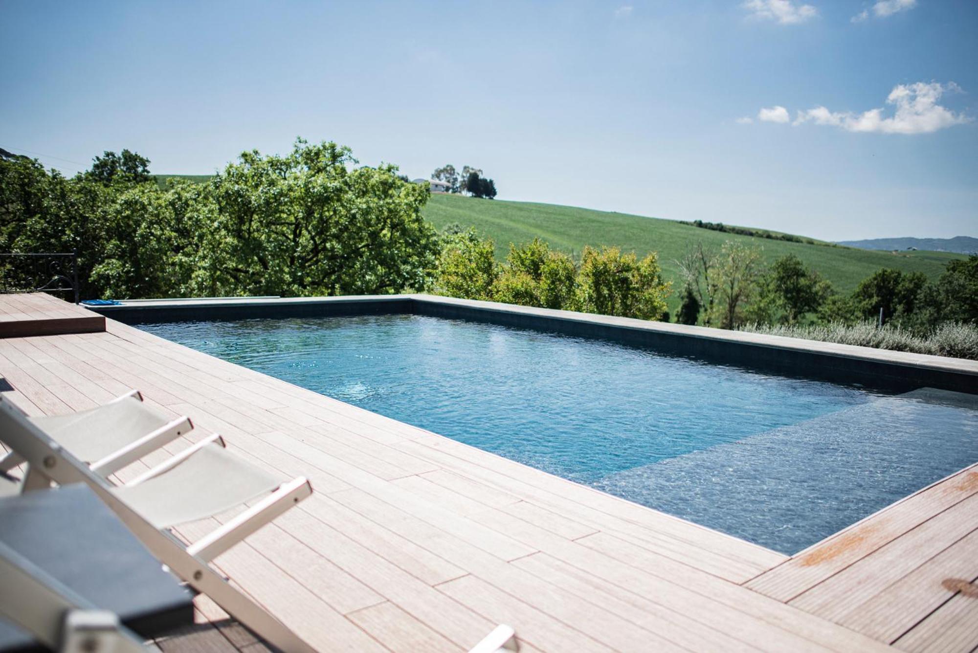 Agriturismo Podere Il Fornacino Santa Luce Exterior foto