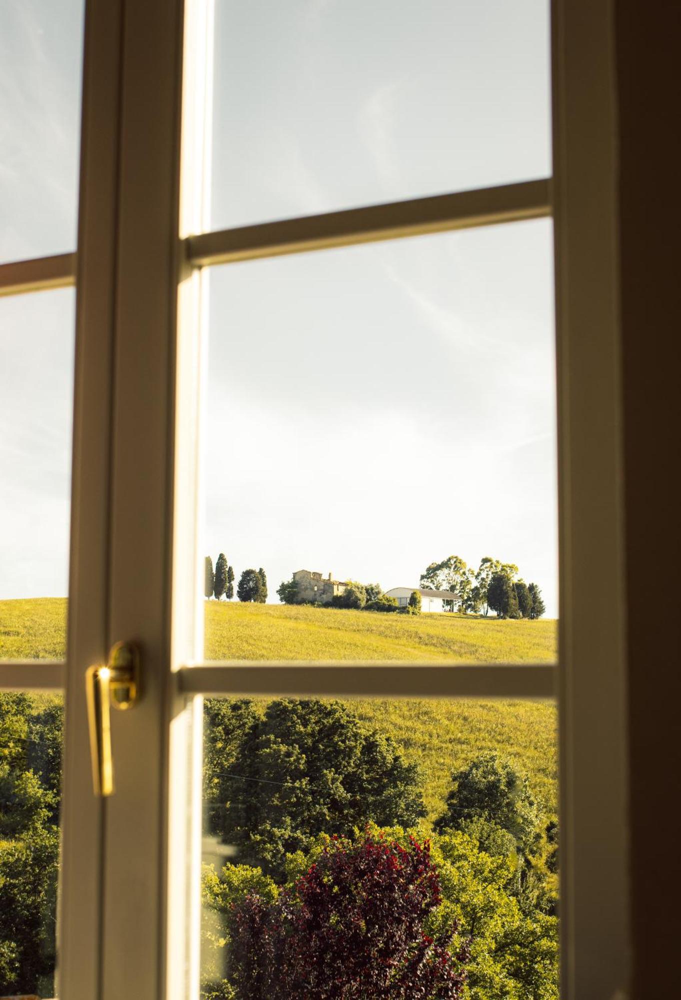 Agriturismo Podere Il Fornacino Santa Luce Exterior foto